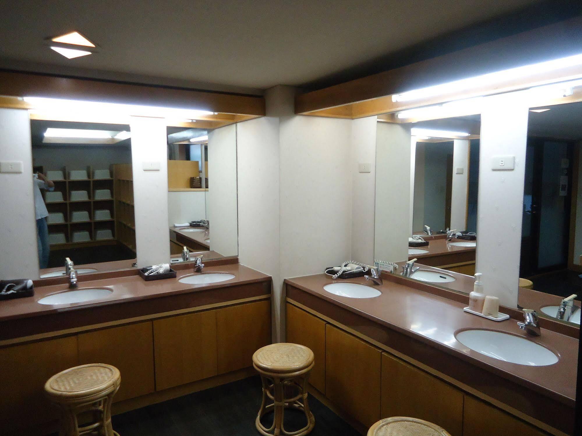 Diamond Shiga Hotel Yamanouchi  Bagian luar foto